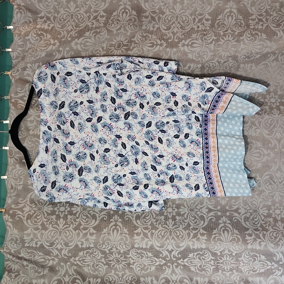 J.Jill Linen 3/4 Sleeve Colorful Lightweight V Neck Shirt Size Medium - Picture 6 of 8